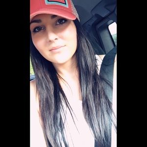 Meet your Posher, Karissa